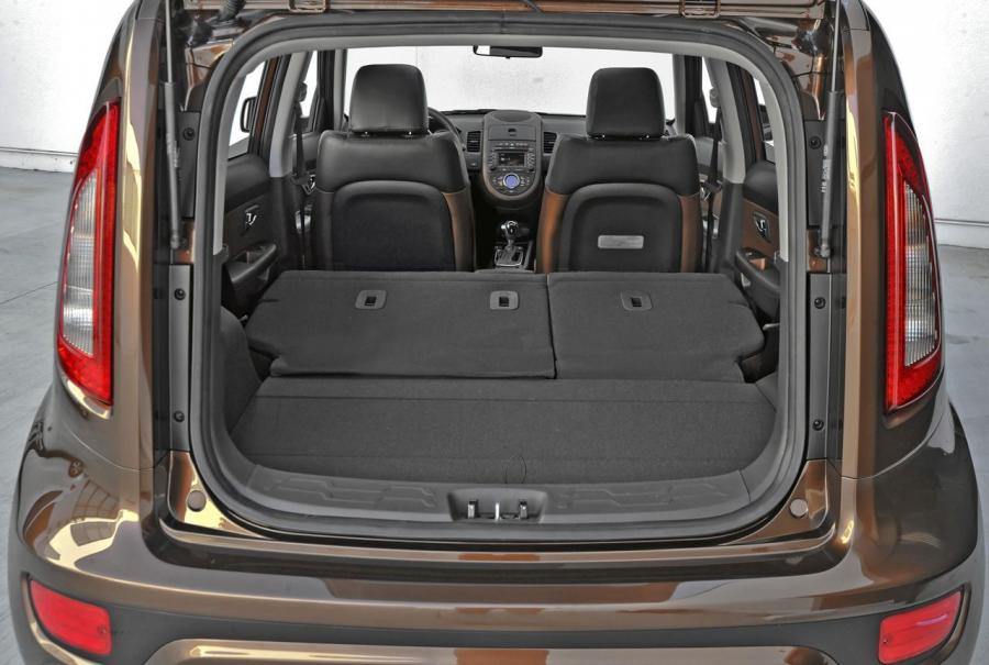  Kia Soul 2011 года  (US) (фото 11 из 44)